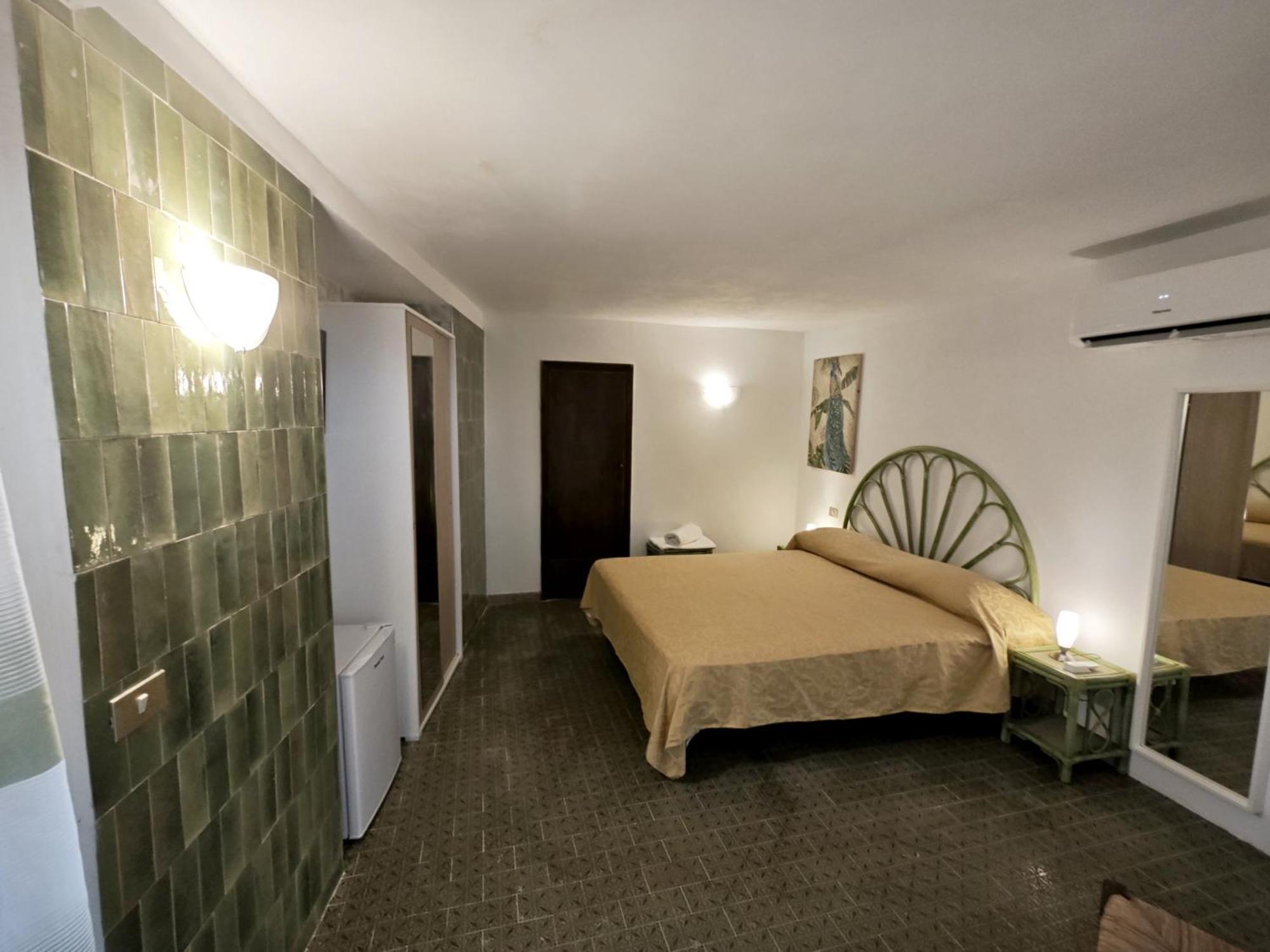 Hotel Golfo Azzurro Capoliveri  Bagian luar foto